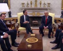 В США рассказали о потоке оскорблений на встрече Трампа и генсека НАТО