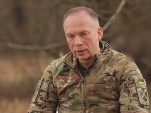 «Совершили чудо»: отцу главкома ВСУ Сырскому врачи разрешили прогулки