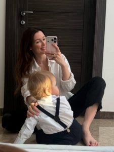 Анна Заворотнюк