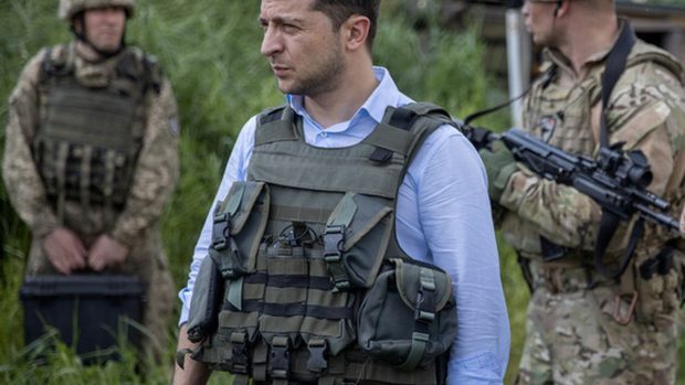 Зеленский под защитой ЦРУ? США готовят принудительный мир на Украине