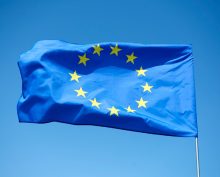 «Вновь пробили дно»: Евросоюз планирует создать собственное ядерное оружие