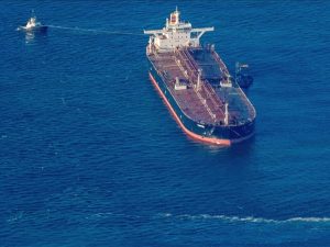 Азиатские страны скупают нефть у России на фоне снятия санкций США