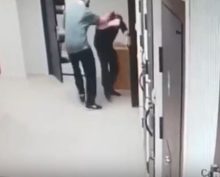 Нападение на полицейского в суде