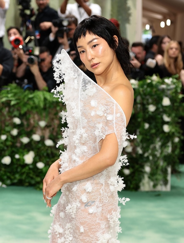 Самые откровенные образы с Met Gala, которые обсуждали в Сети по самым неожиданным причинам