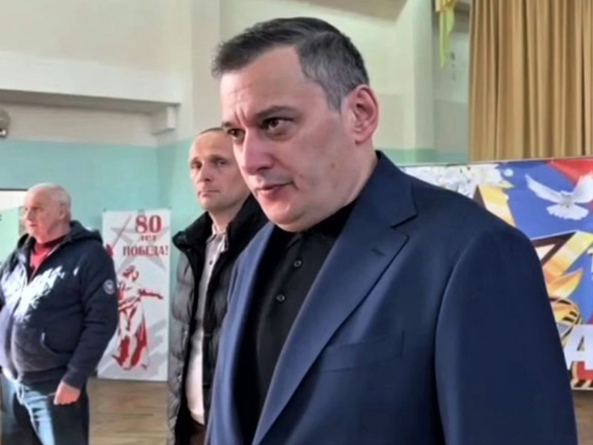 Хинштейн пообещал разобраться с выругавшимся матом чиновником