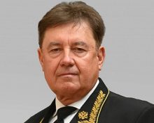 Момотов