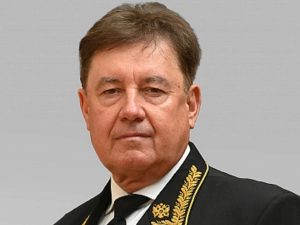 Момотов