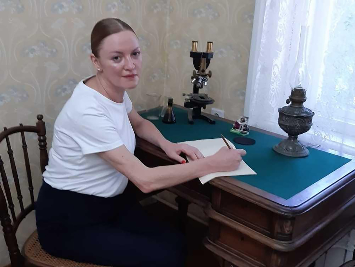 Умерла