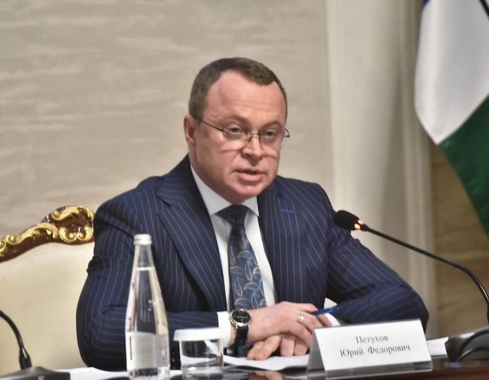 Дома у Петухова нашли мефедрон.