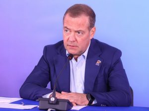 Дмитрий Медведев