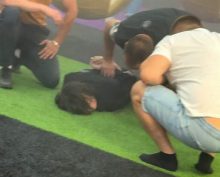 напал с мачете в ТЦ