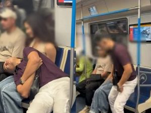 блогер устраивал провокации в метро