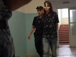 суд арестовал обвиняемых в расправе над студентом в Омске