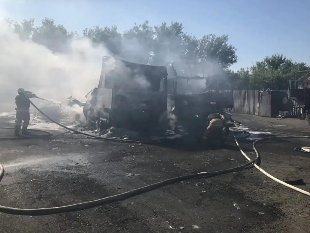 Удар по Белгородской области: девять погибших, десятки пострадавших — сводка СВО 21.07.2026 от Юрия Подоляки Удар по Белгородской области: девять погибших, десятки пострадавших — сводка СВО 21.07.2026 от Юрия Подоляки