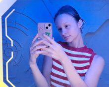 экс-участница Дома 2 прошлась голой