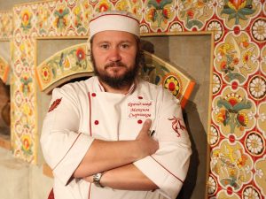 Умер шеф-повар и телеведущий Максим Сырников