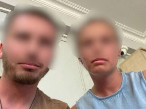 В Стамбуле за чтение Библии задержаны двое россиян
