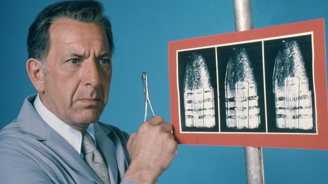 Кто лучший детектив в истории сериалов: зрители выбрали топ-50