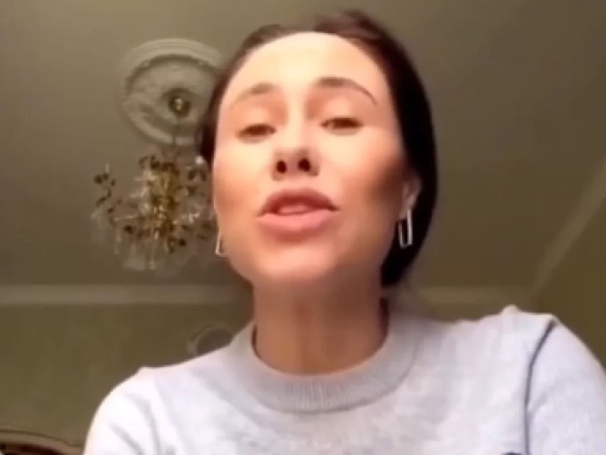 Овчарка напала на звезду «Уральских пельменей» и ее йорка