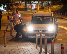 Шведскийканала SVT снял силовую мобилизацию мужчины в центре Киева