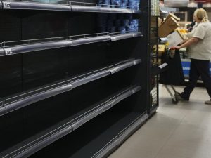 Пустые полки на Украине
