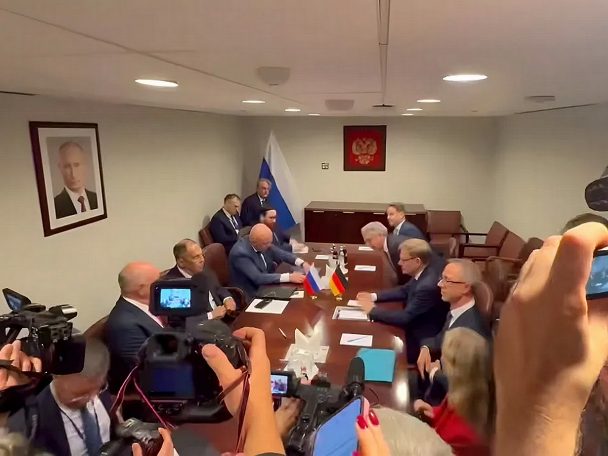 Лавров и Вадефул