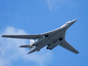 Ту-160