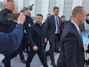 Зеленский нахамил журналисту РФ