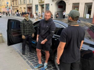 НАБУ
