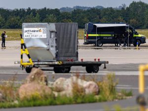 Диверсия в аэропорту в Германии