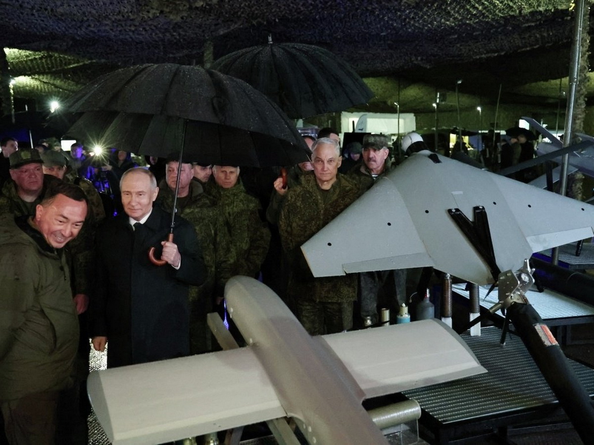 Путину показали 